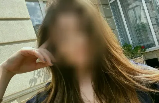 Britt, 19