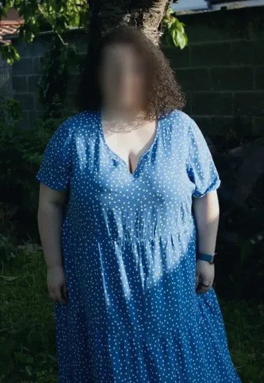 Cynthia, 22