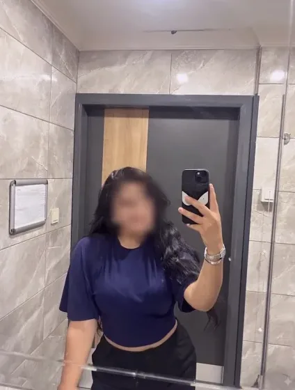 Manon, 20